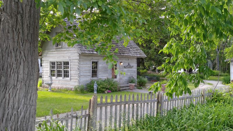 The Pioneer Schoolhouse Adds Small-Town History To The Story