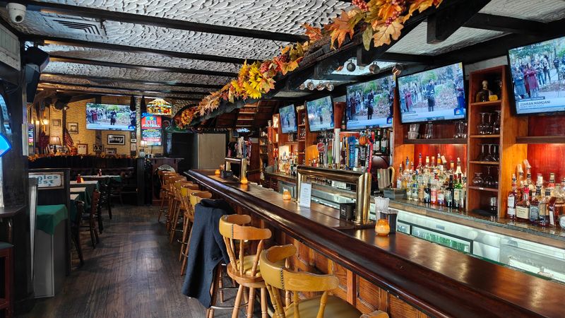 Why Donovan's Pub Belongs On Every Serious New York Food List