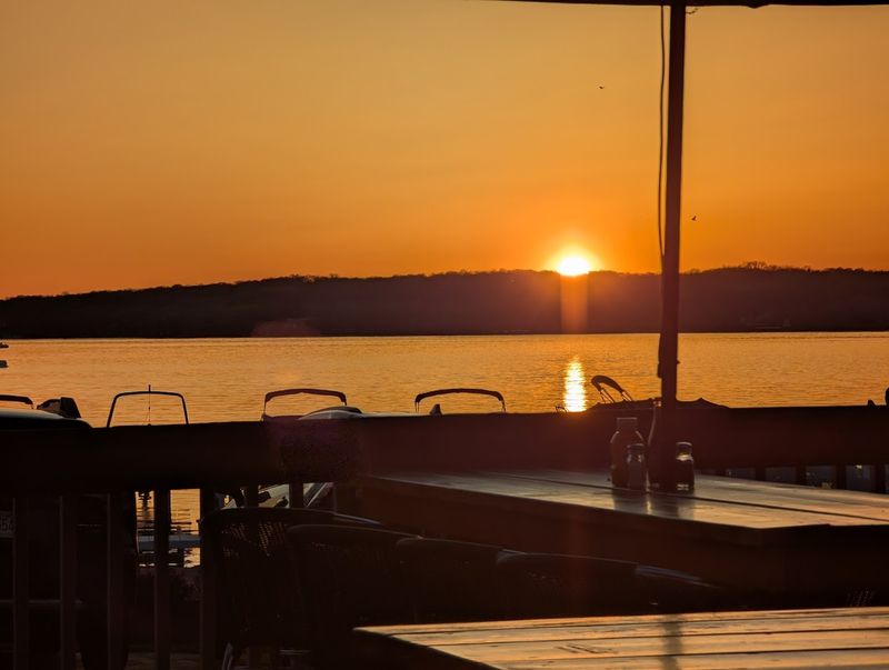 The Boat House Bar & Grill (Lake Geneva)