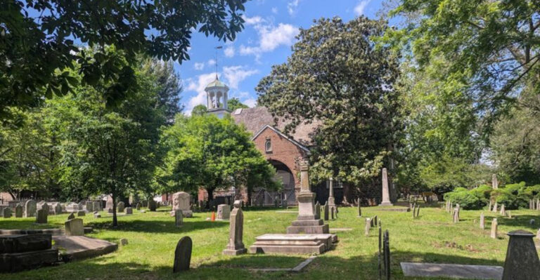 The Delaware Stone Church With A History Stretching Back To 1698