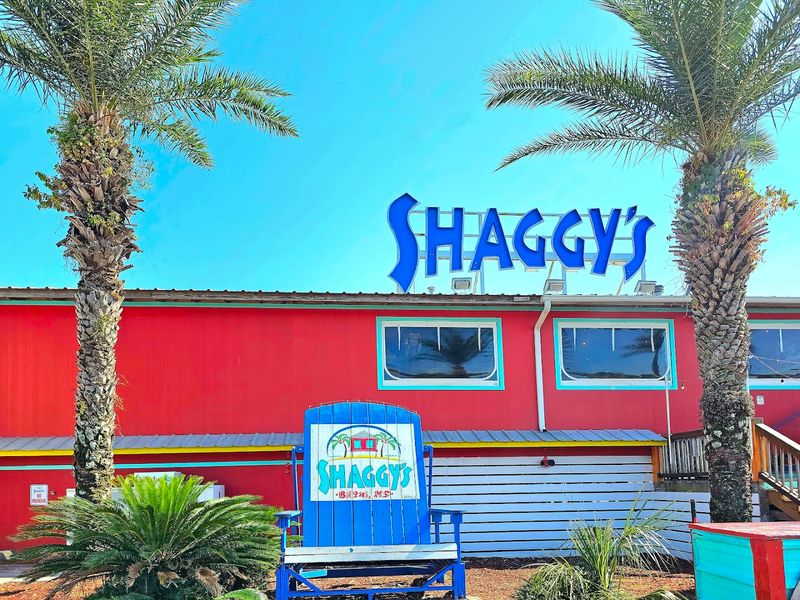 Shaggy's Biloxi Beach