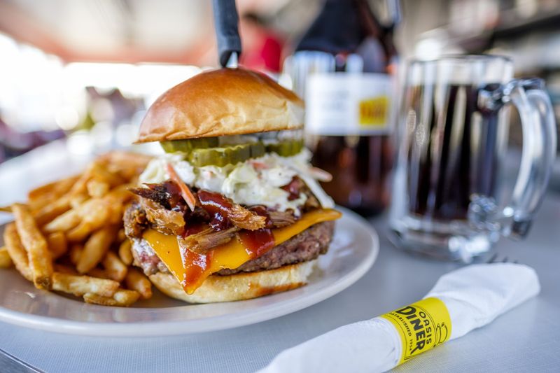 The Classic Burger That Keeps People Coming Back