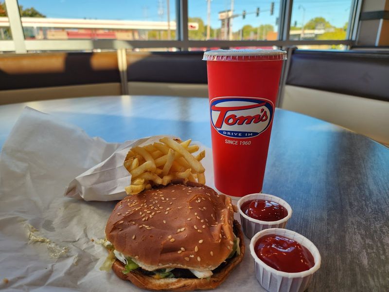 Tom's Drive In, Appleton