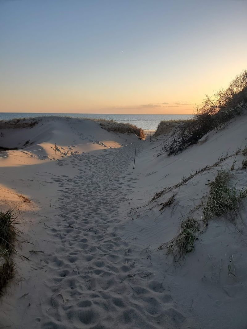 Sandy Terrain That Turns An Ordinary Walk Into A Real Workout