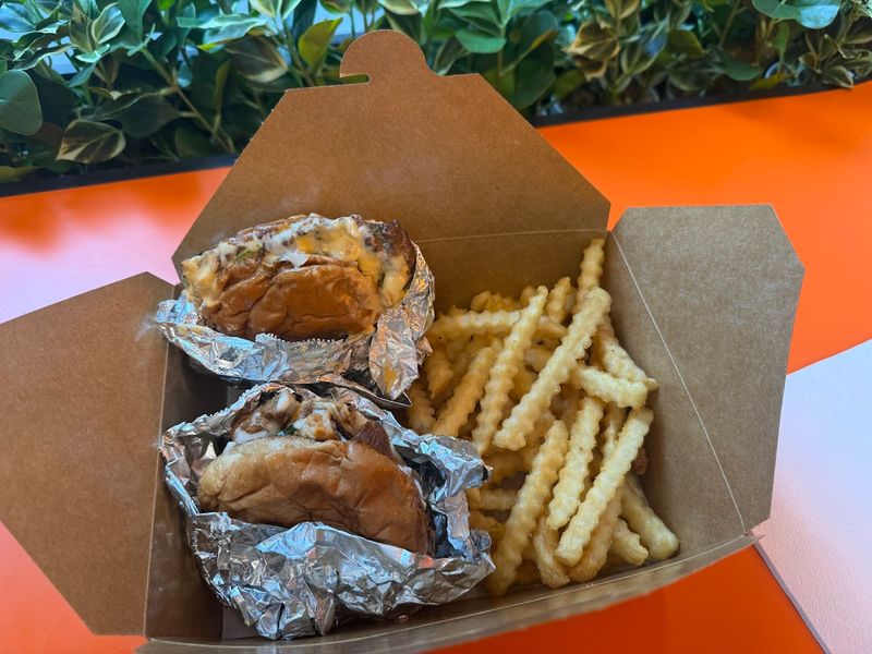 What Makes The Smash Burger Stand Out