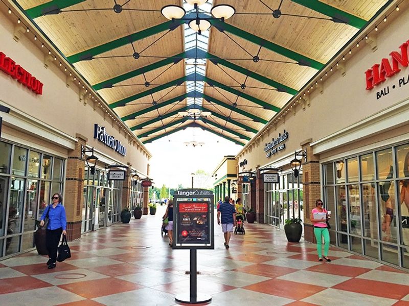 Tanger Outlets Savannah