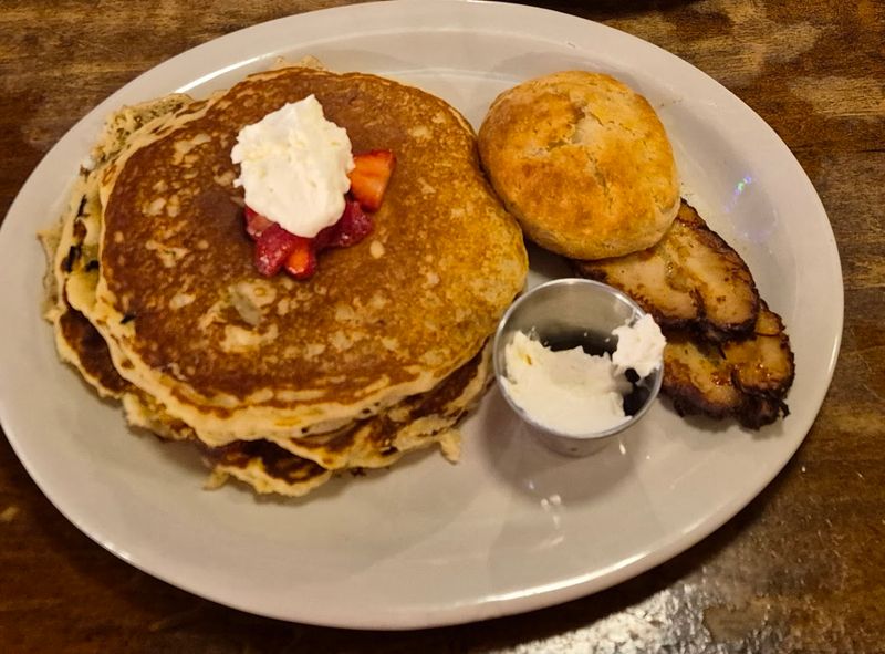 The Elvis Shortstack Needs Its Own Spotlight