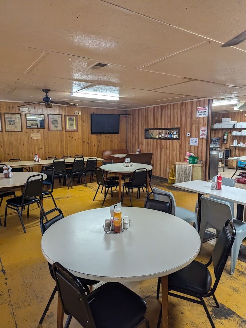 The No-Frills Interior And Juke Joint Atmosphere