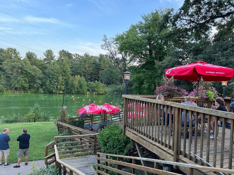 Tainter Lake Gives Dinner A Beautiful Waterfront Setting