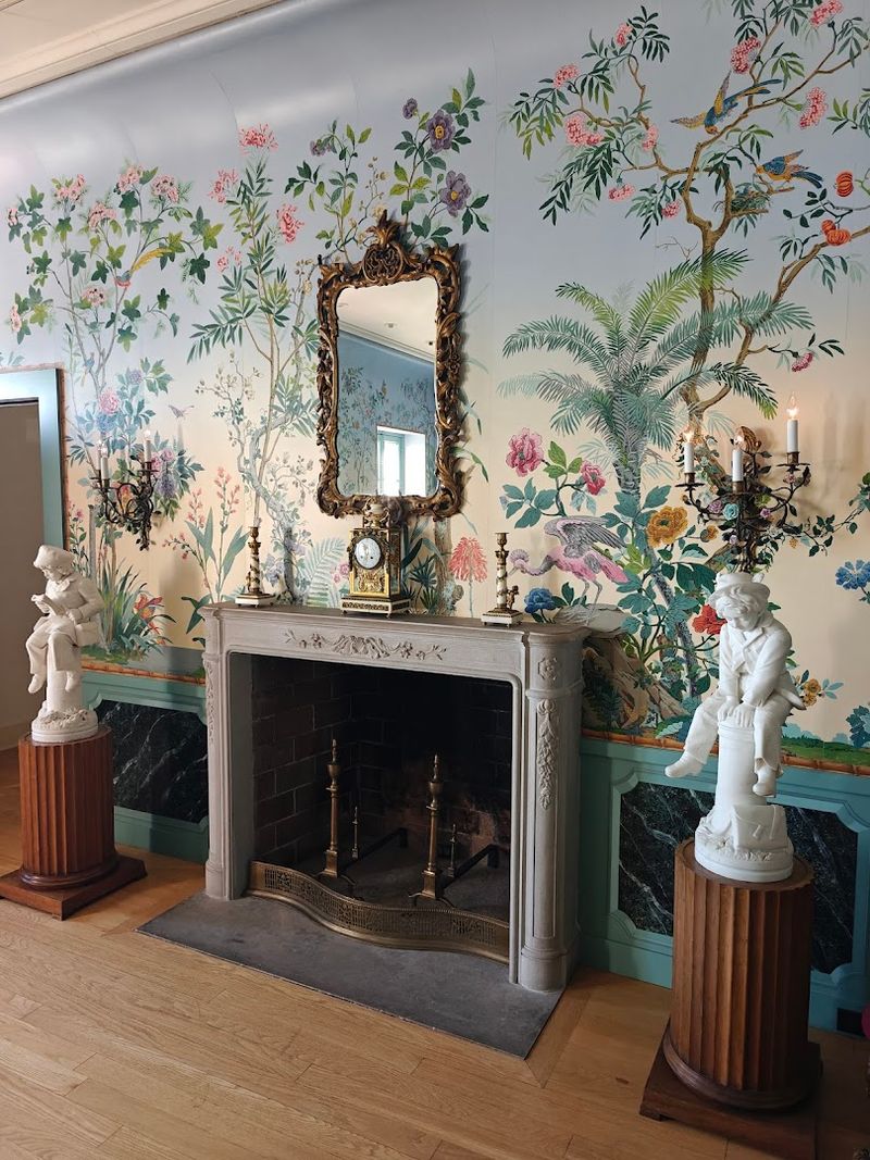 Decorative Arts Give The Interiors An Old World Feel