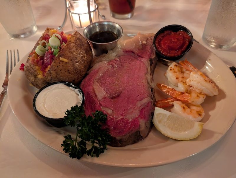 Steaks And Seafood Share The Spotlight