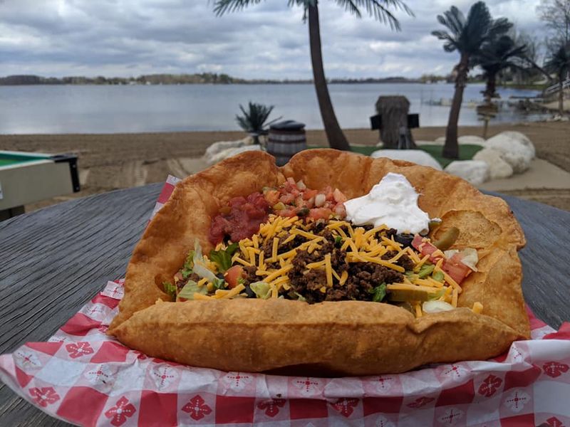 Waterfront Dining Makes The Lake Part Of The Experience