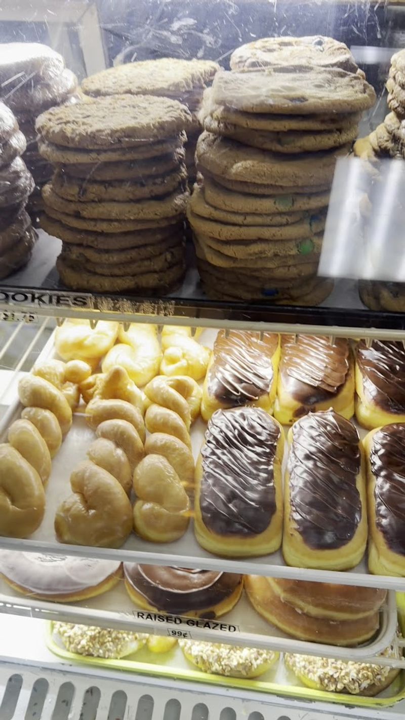 The Bakery Turns A Fuel Stop Into A Food Stop