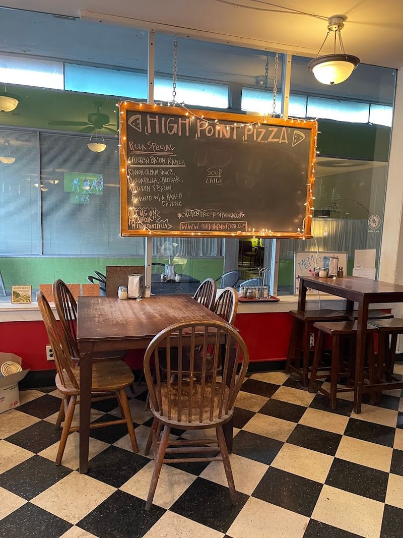 High Point Pizza, Memphis