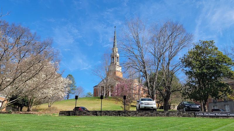 The Small-Town Rhythm Of Elizabethton And Why It Still Draws Visitors
