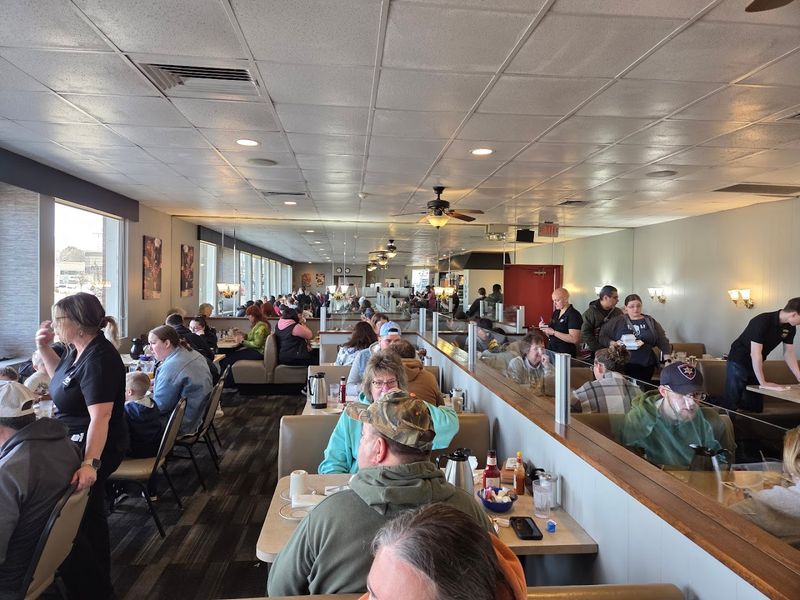 The Family-Diner Feel Makes Breakfast Extra Cosy