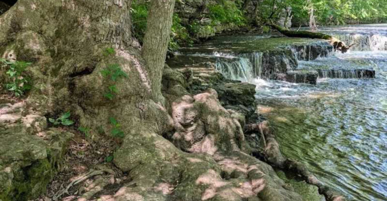 This Beautiful Tennessee Waterfall Is The Kind Of Place You’ll Never Forget