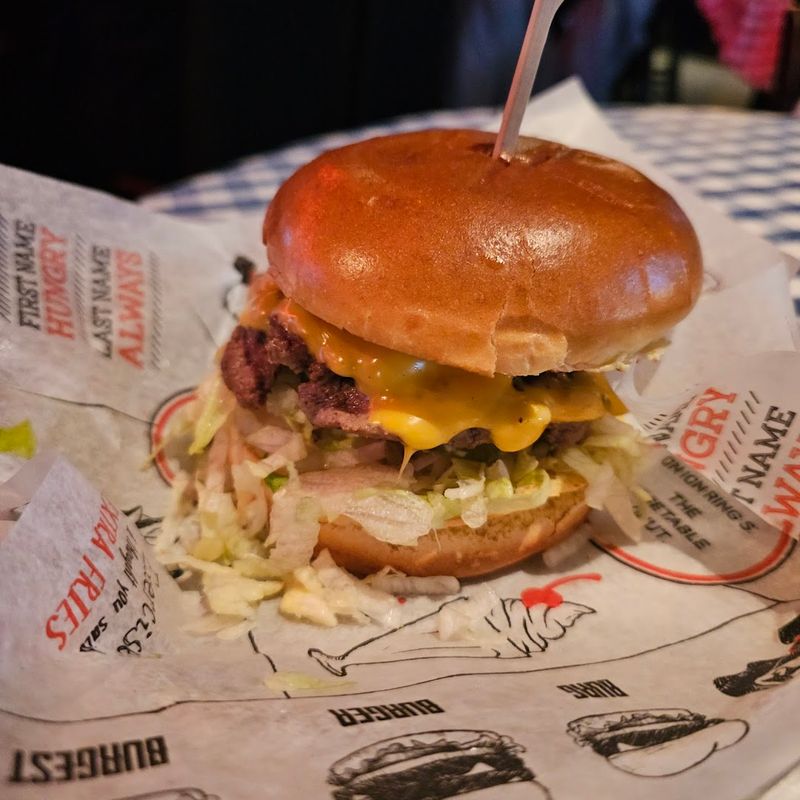 A Burger Worth All The Buzz