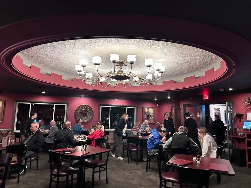 A Classic Appleton Steakhouse With Supper Club Energy