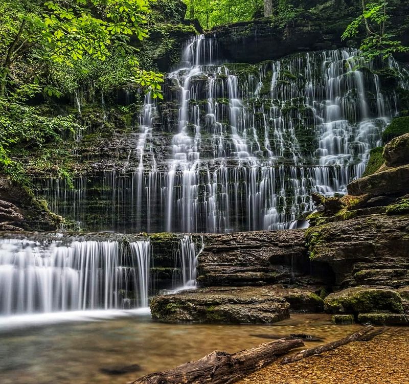 Natural Features Creating Dreamlike Environments