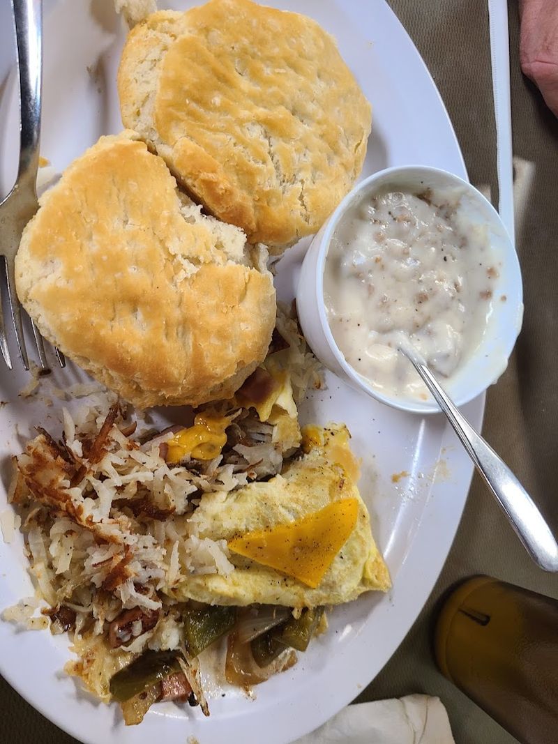 Biscuits And Gravy Worth The Drive
