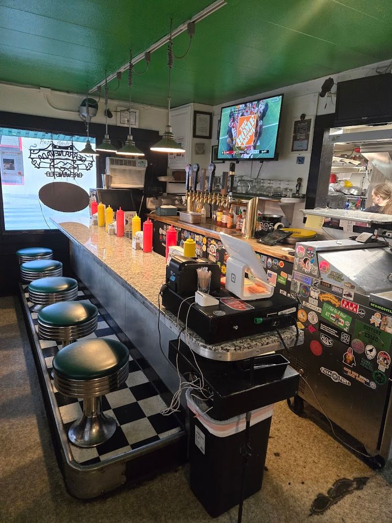 A Tiny Reno Burger Spot With Serious Old-School Character