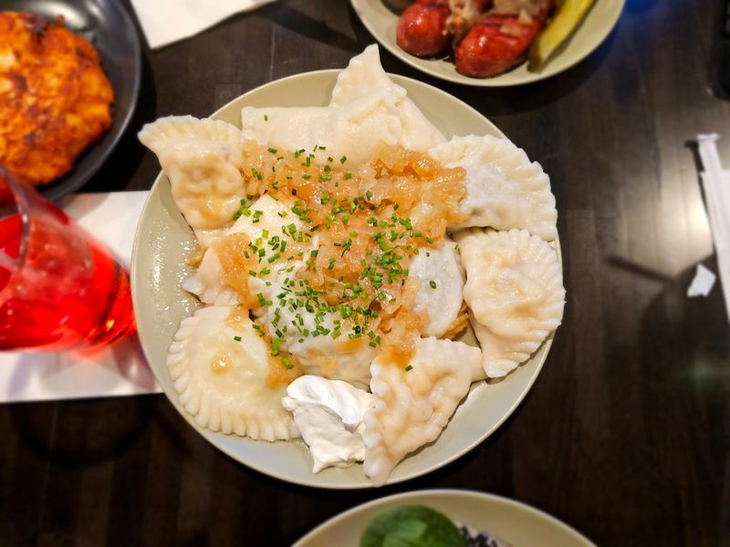 The Kind Of Place That Ruins Every Other Comfort Food Forever
