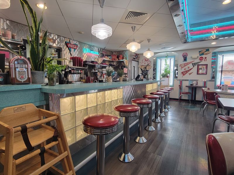 History And Ambiance Of Classic Diner Settings