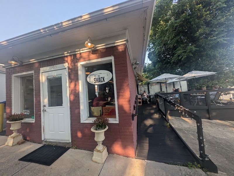 A Place That Lets The Food Do The Talking