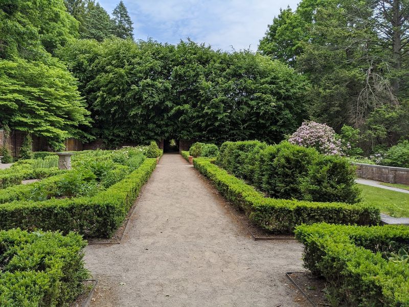 A Former Estate That Time Transformed Into Something Extraordinary