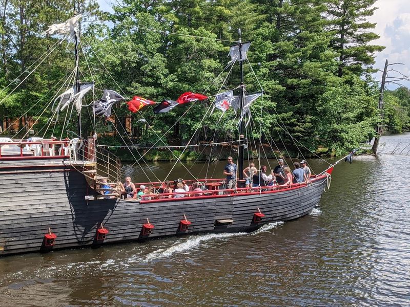 The Pirate Ship Cruises The Eagle River Chain
