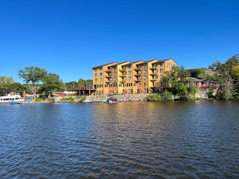 Lodging Ranges From Resorts To Cabins