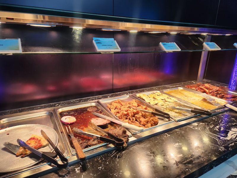 Aurora Seafood & Grill Buffet