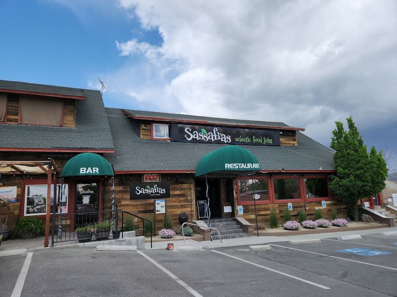 Its Casual Setting Makes It Easy To Drop In For Lunch Or Dinner