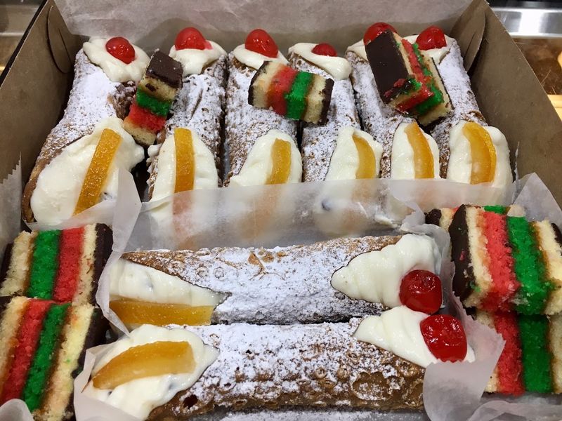 Cannoli Plus