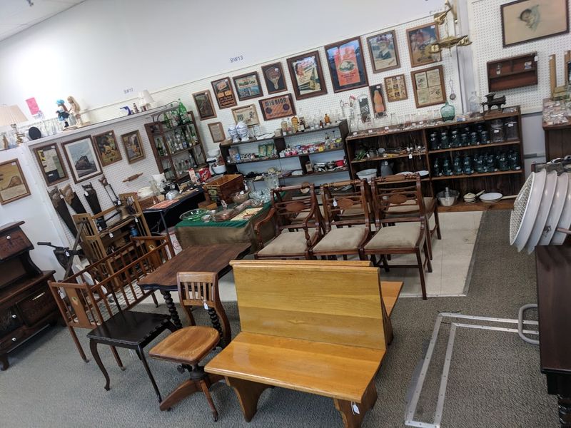 Furniture And Home Furnishings Worth Rearranging Your Living Room For