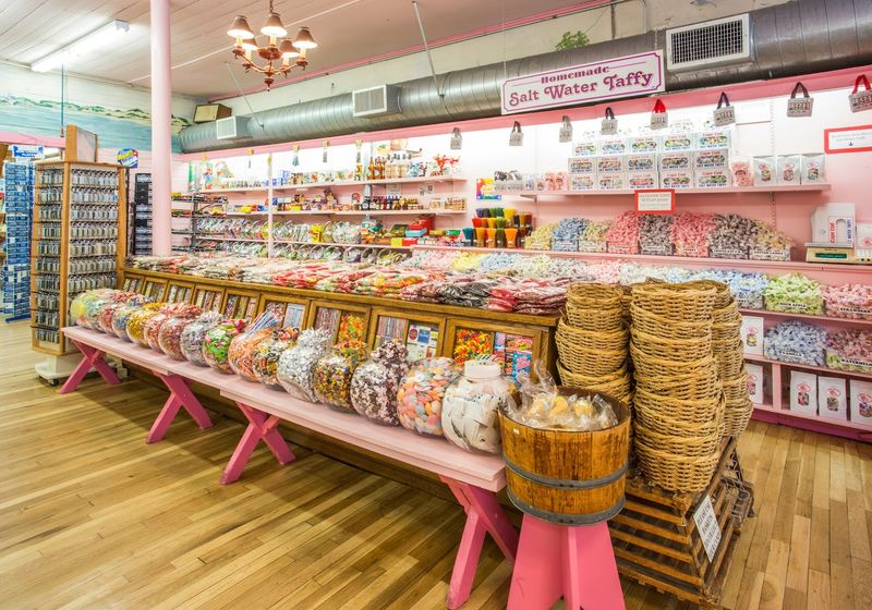 Kandy Korner, Hyannis