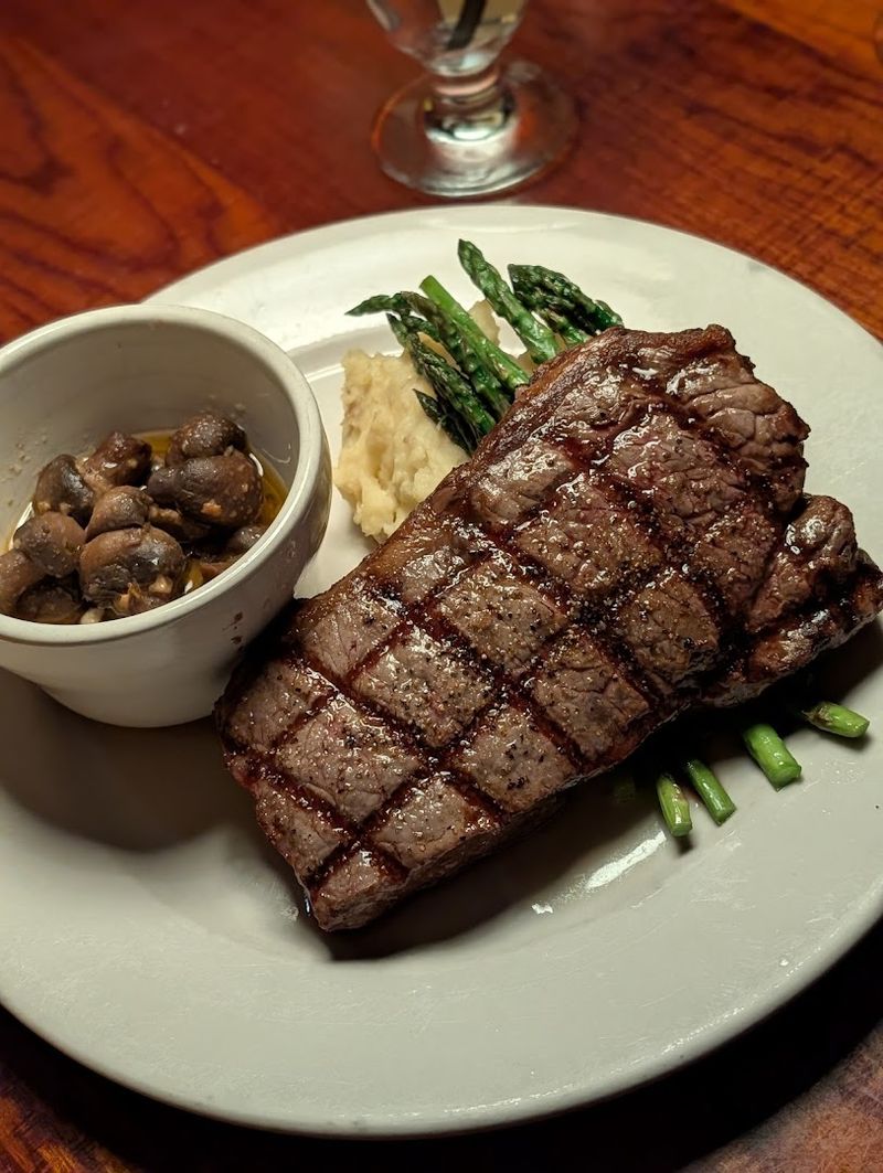 Why This Steakhouse Still Deserves The Spotlight