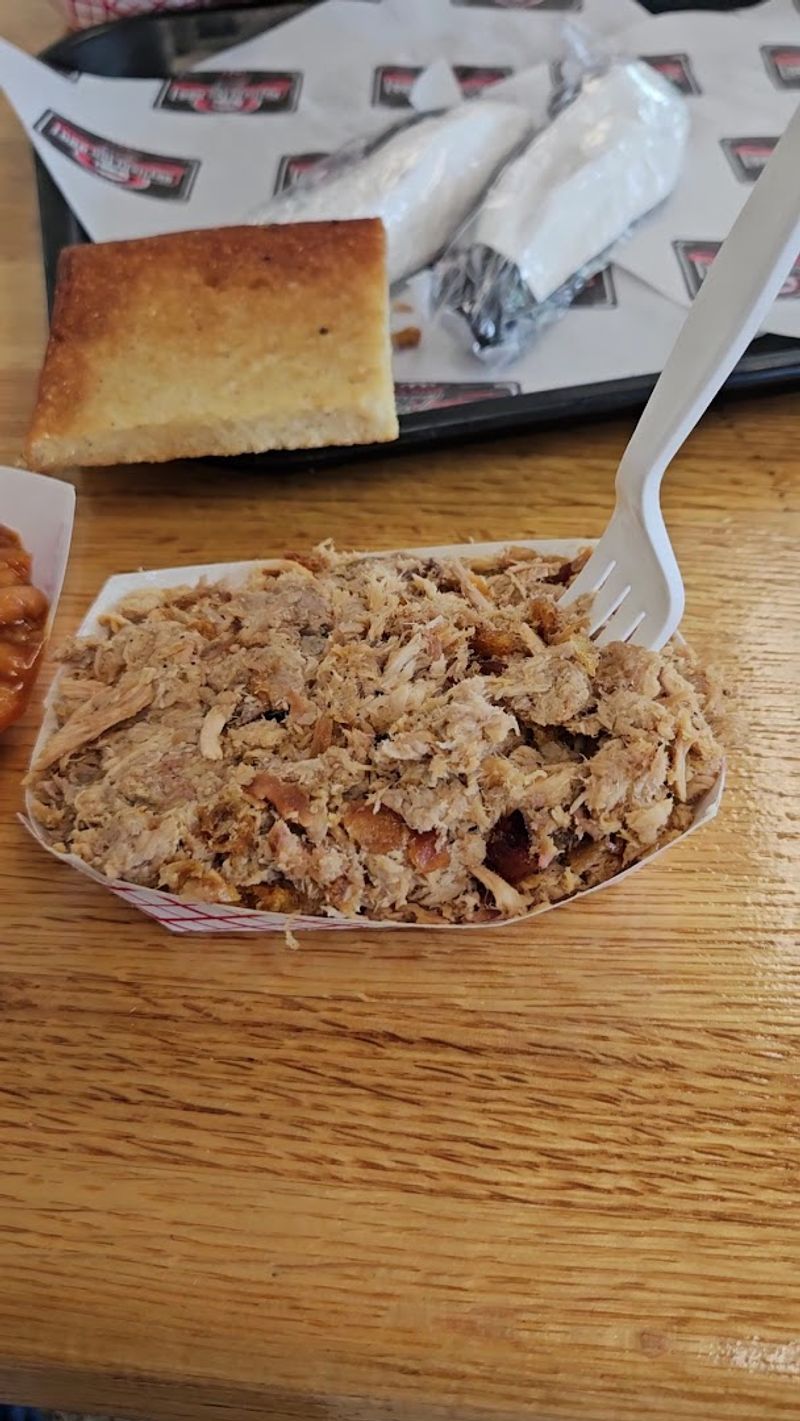 The Chopped Pork That Keeps People Coming Back