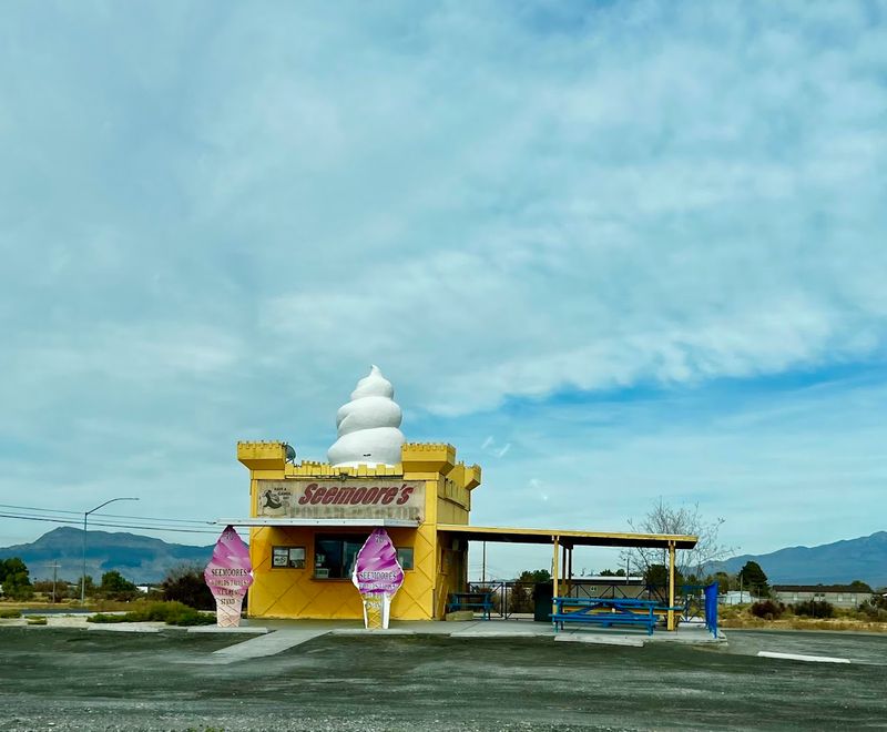 Classic Flavors Meet A Cheerful Small-Town Setting