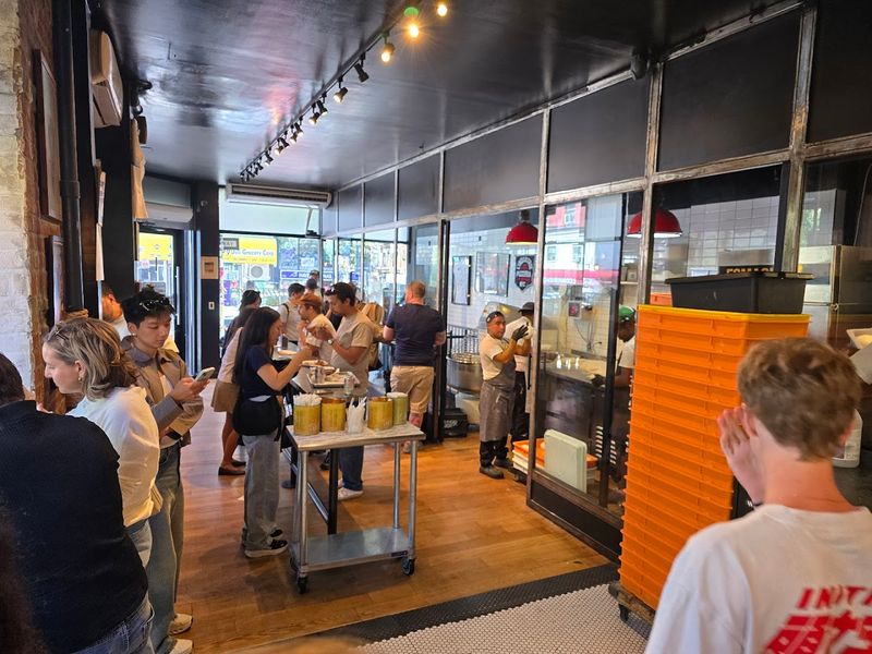 L'Industrie Pizzeria