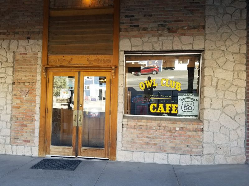 Owl Club Bar And Steakhouse