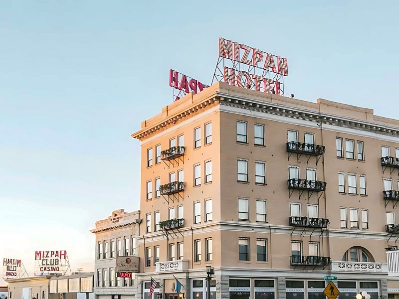 Mizpah Hotel, Tonopah