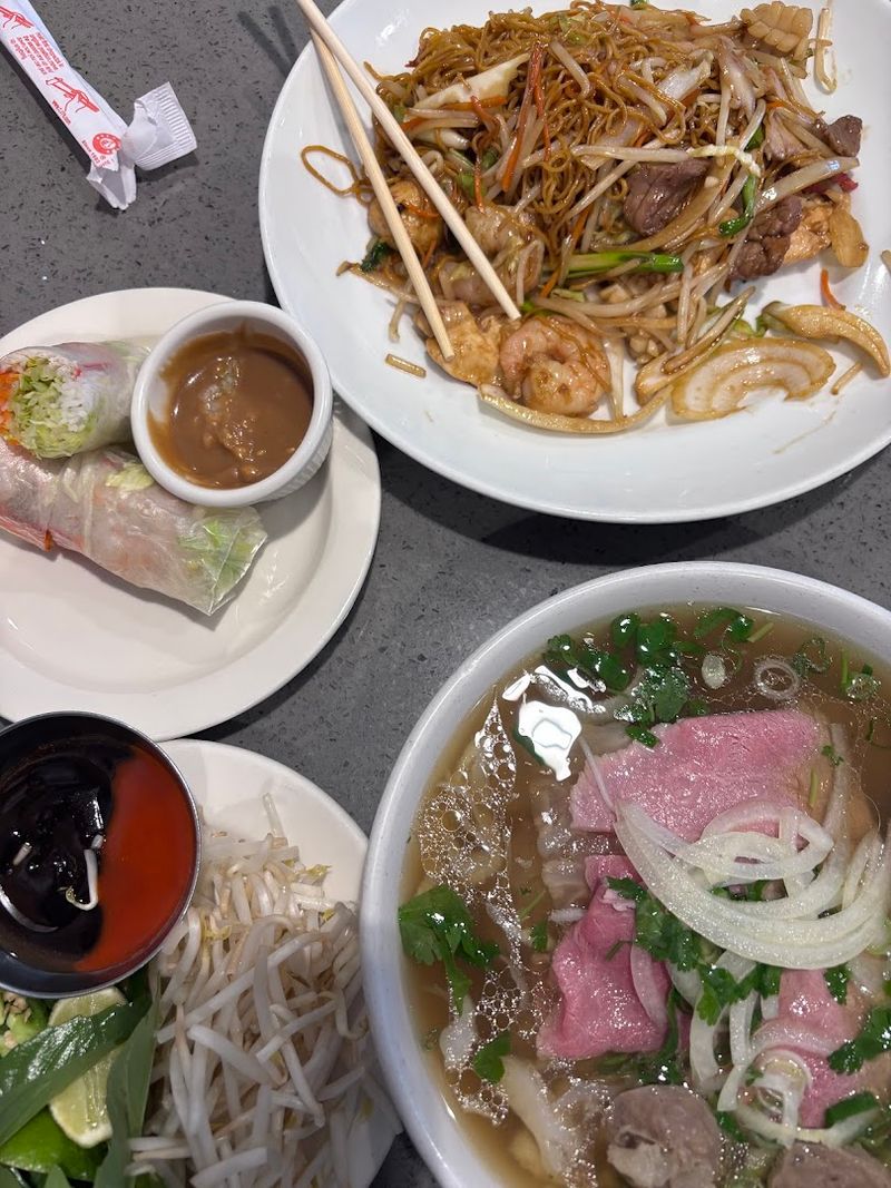 Pho 777