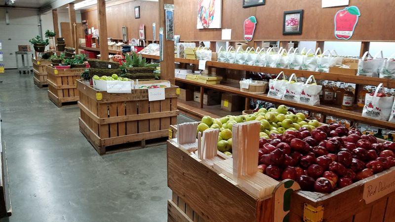 Apple Barn Cider Mill & General Store, Sevierville