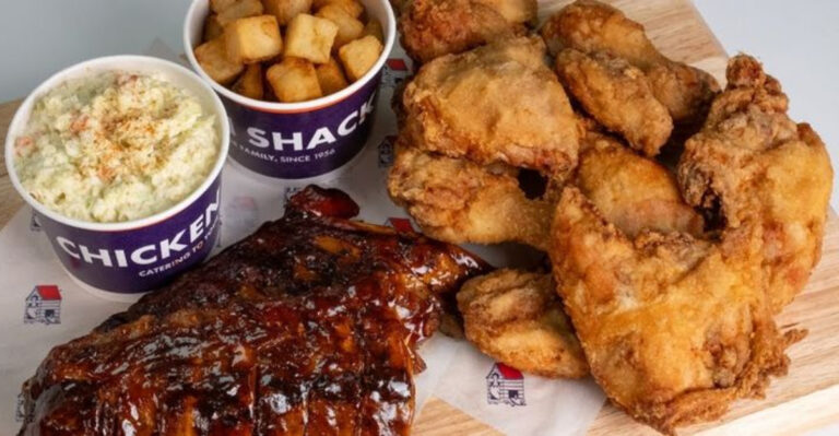 7 Best Fried Chicken Spots In Detroit, Michigan Worth The Buzz