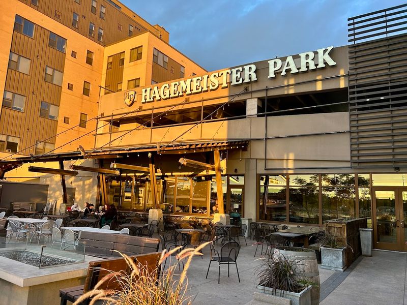 Hagemeister Park