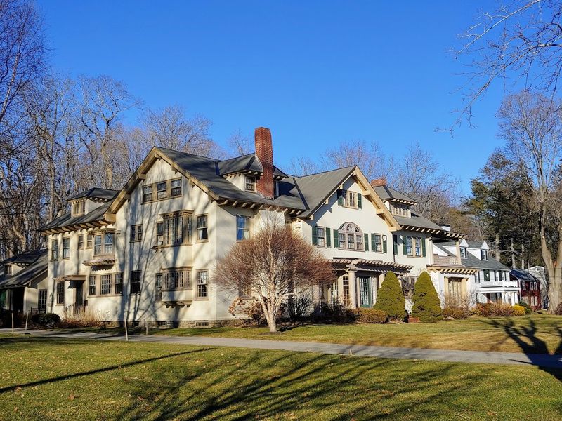 Real Estate Is Moving Fast And Buyers Are Paying Attention