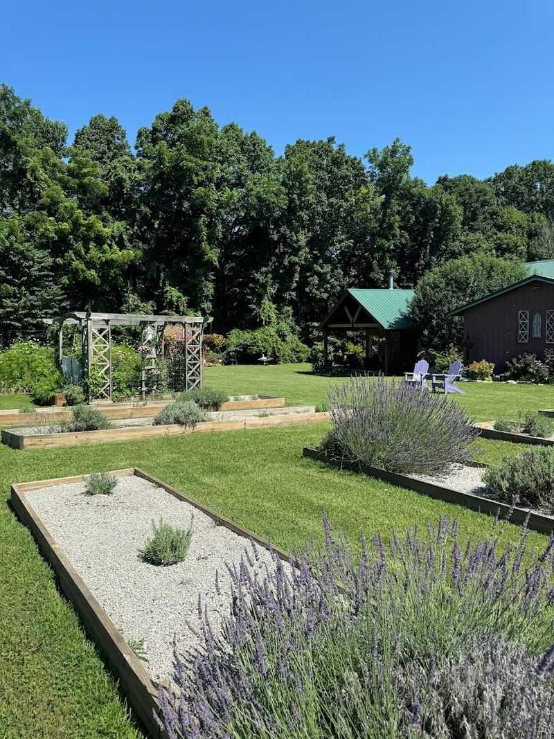 Farm Tours That Run On Generosity And Passion