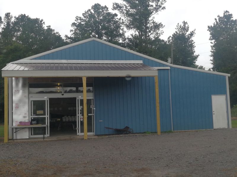 Blue Barn Farms Is The Real Deal In Lucedale